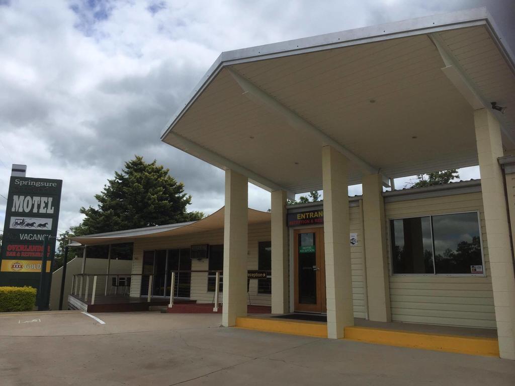Springsure Overlander Motel Buitenkant foto
